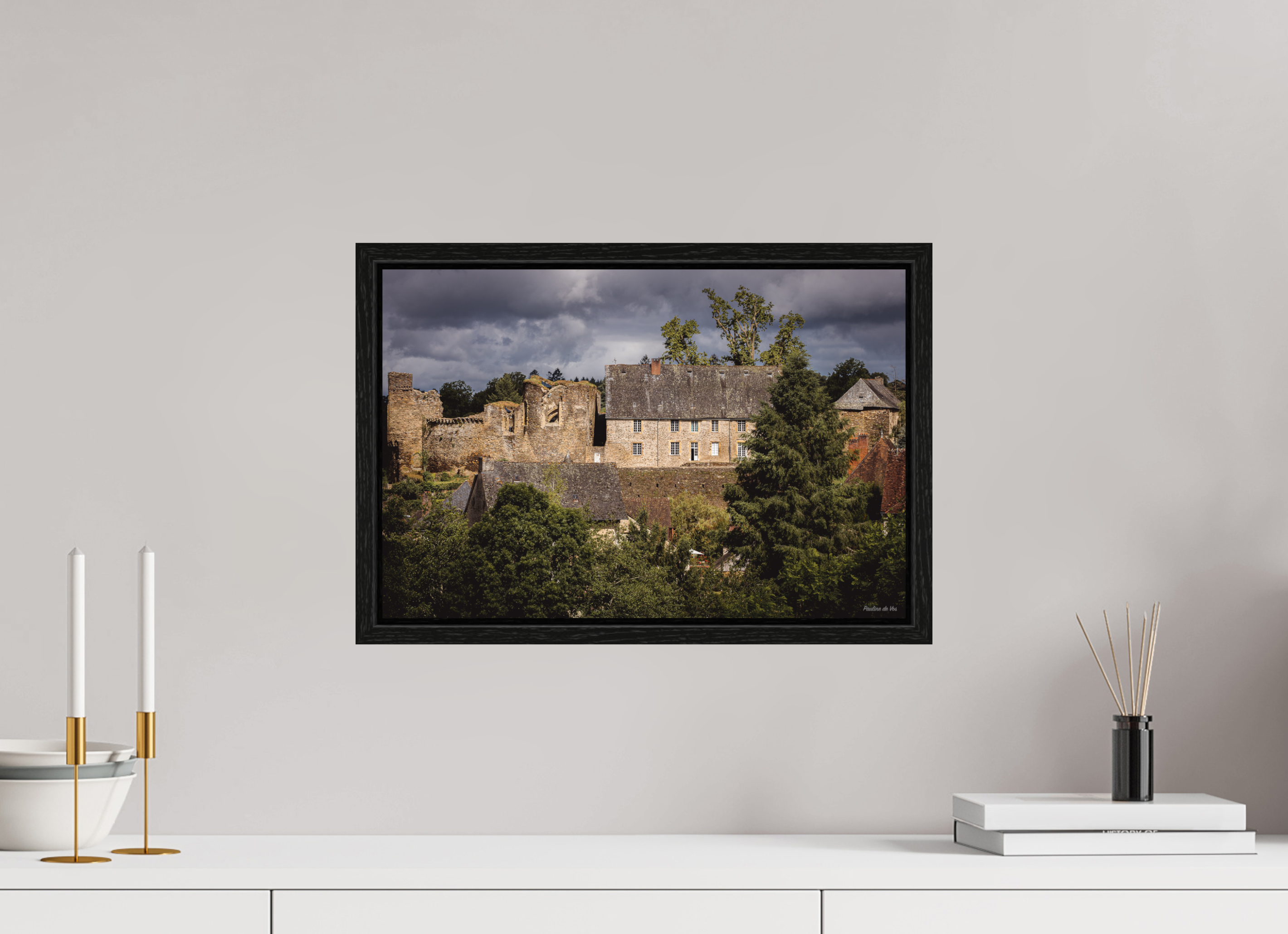 45 x 30 cm, Floater Frame Château de Ségur pendant l'orage