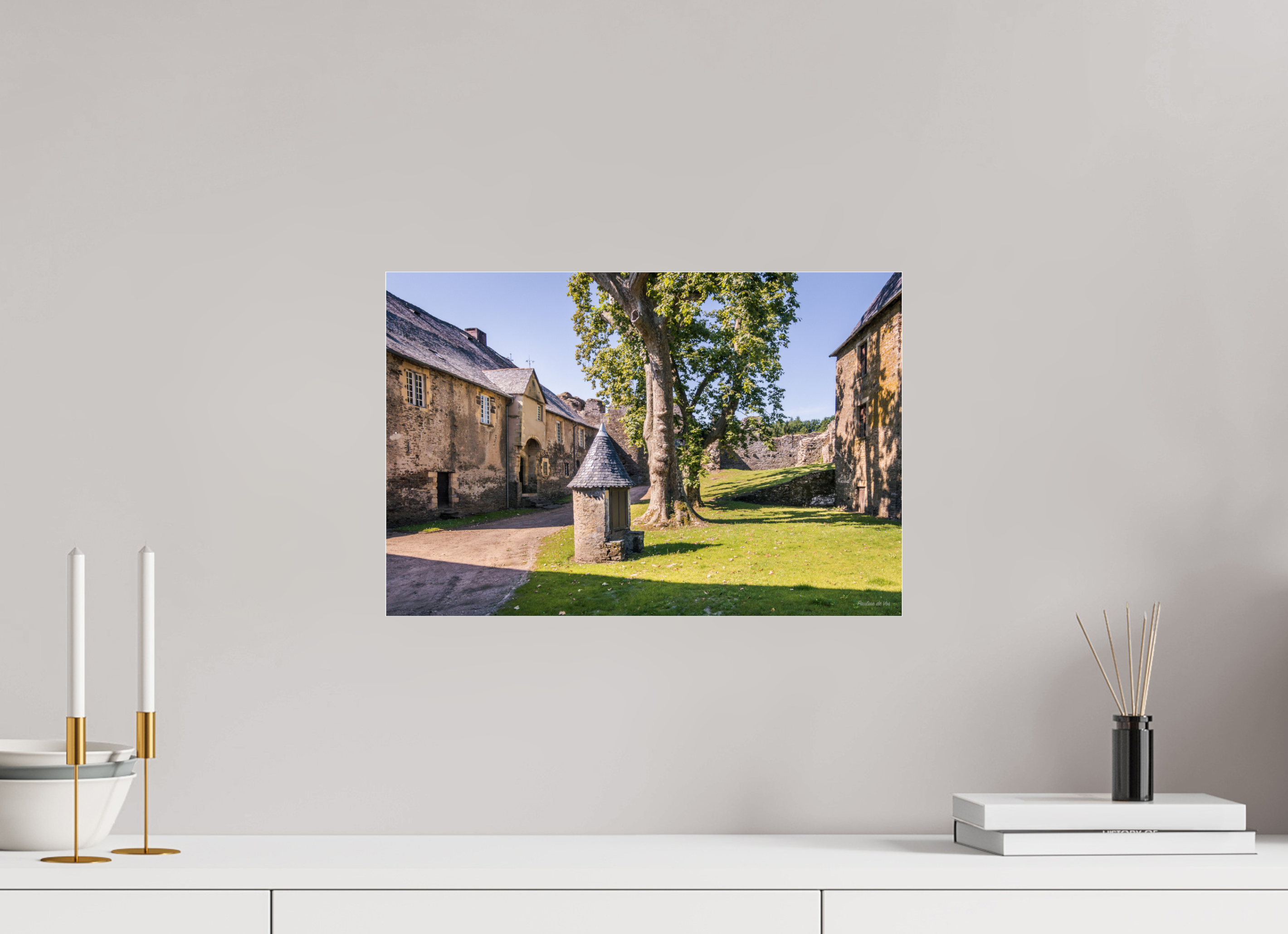 45 x 30 cm, Photo Print Under Acrylic Glass La maison du Château de Ségur (kopie)