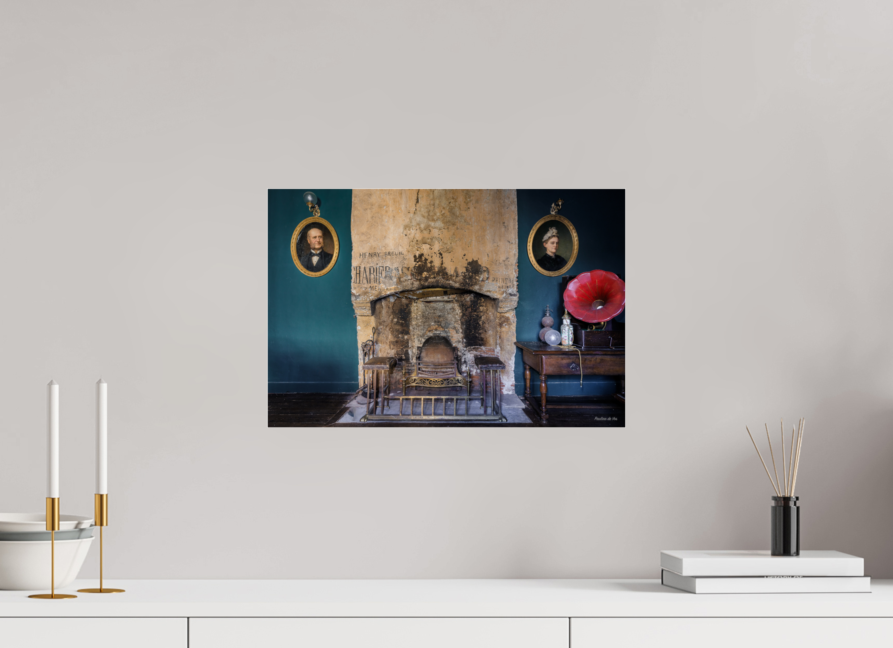 45 x 30 cm, Photo Print Under Acrylic Glass Échos du Passé