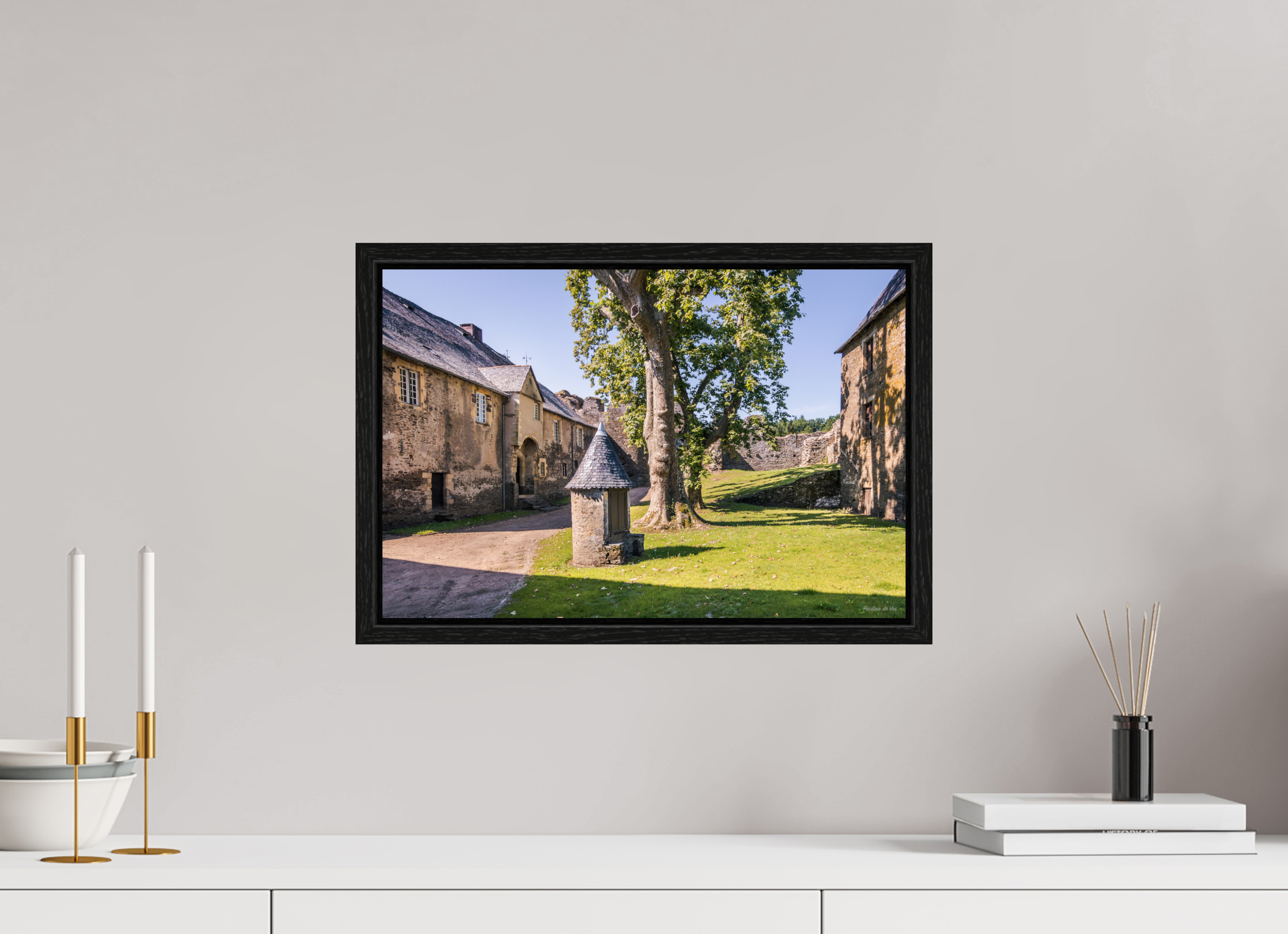 45 x 30 cm, Floater Frame La maison du Château de Ségur (kopie)